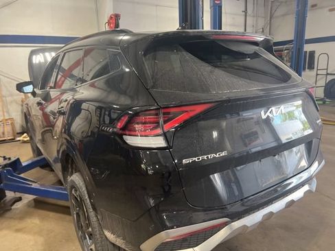 Used 2024 Kia Sportage SX AWD/4WD image 6