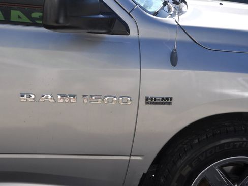 Used 2012 RAM 1500 Big Horn w/ Remote Start & Security Group RWD image 16