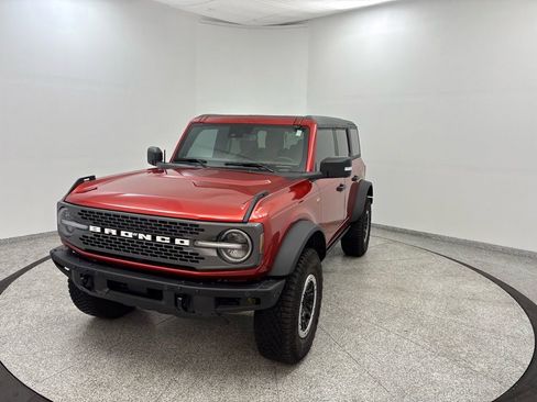 Used 2024 Ford Bronco Badlands image 19