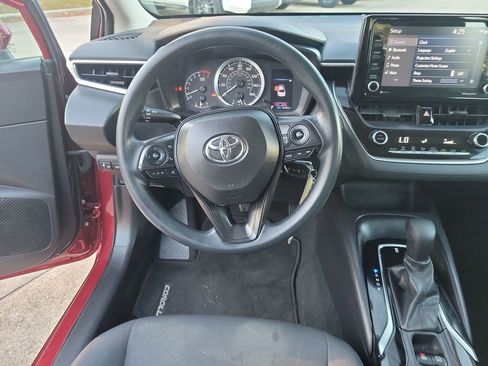 Certified 2022 Toyota Corolla LE image 21