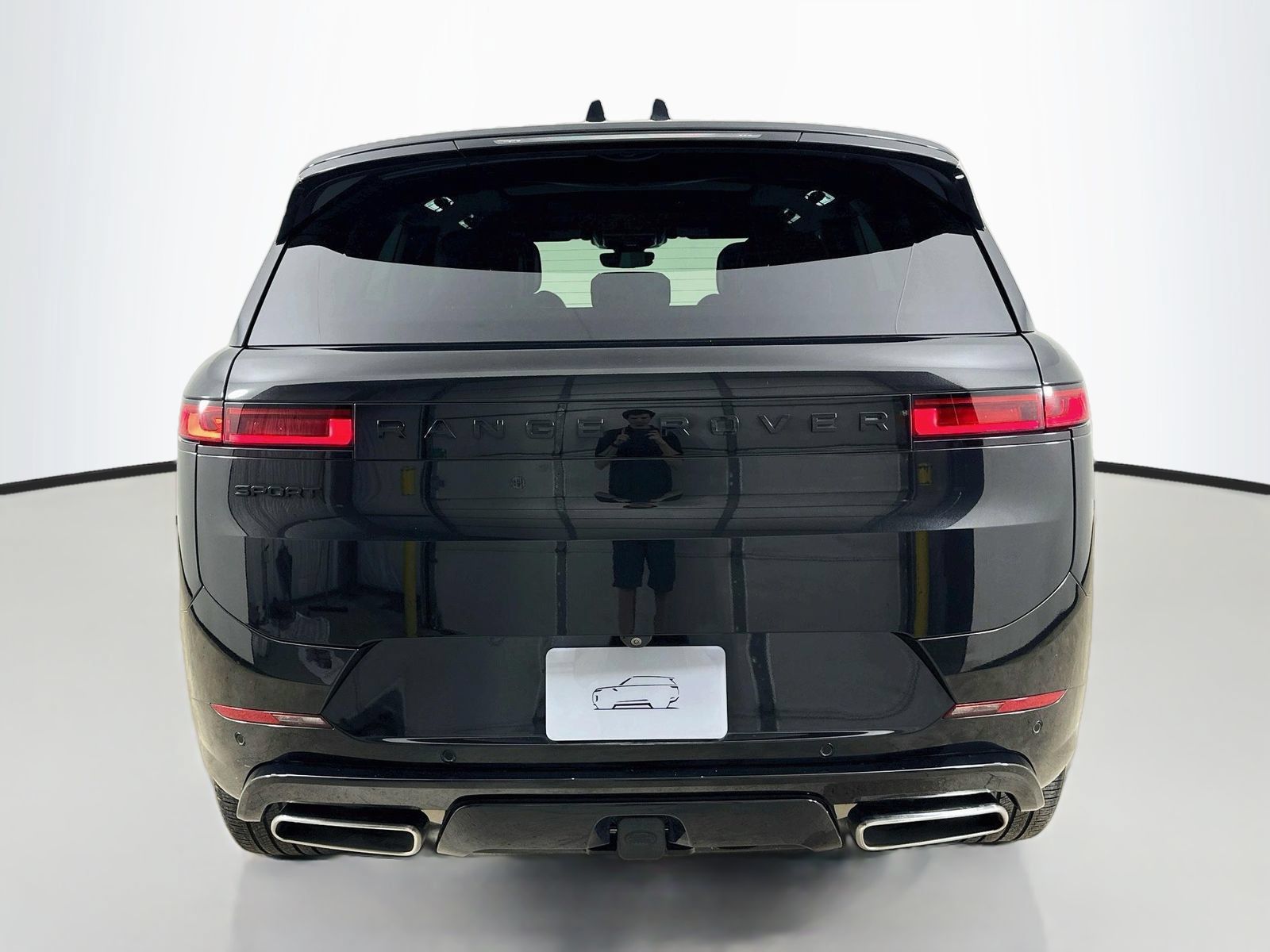 Used 2025 Land Rover Range Rover Sport Dynamic SE AWD/4WD image 6