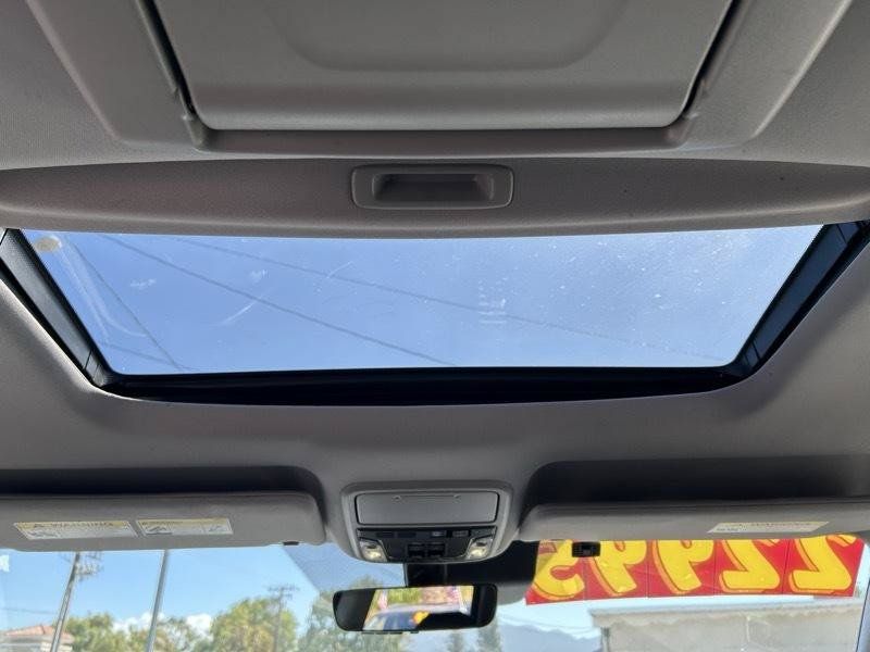 Used 2019 Honda Pilot Elite image 19