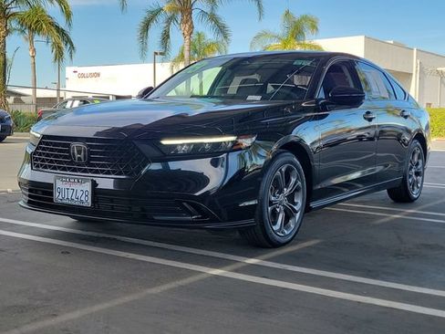 Used 2023 Honda Accord EX image 5