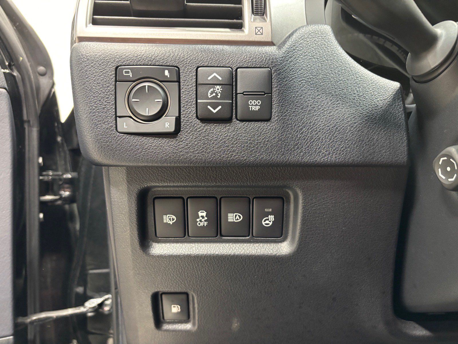 Used 2023 Lexus GX 460 Premium w/ Premium Package AWD/4WD image 21