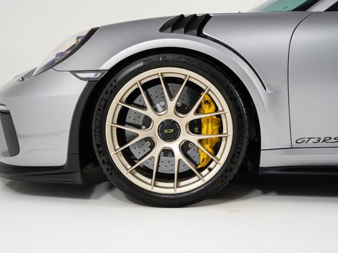 Used 2019 Porsche 911 GT3 RS RWD image 9