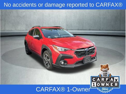 Used 2024 Subaru Crosstrek 2.0i Premium AWD/4WD image 2