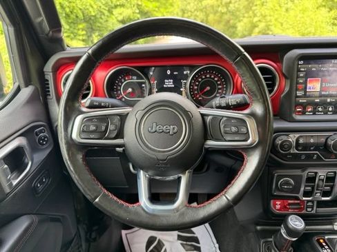 Used 2021 Jeep Wrangler Unlimited Rubicon w/ Dual Top Group AWD/4WD image 22