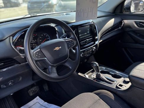 Used 2019 Chevrolet Traverse LS image 19