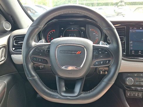 Used 2024 Dodge Durango GT AWD/4WD image 17