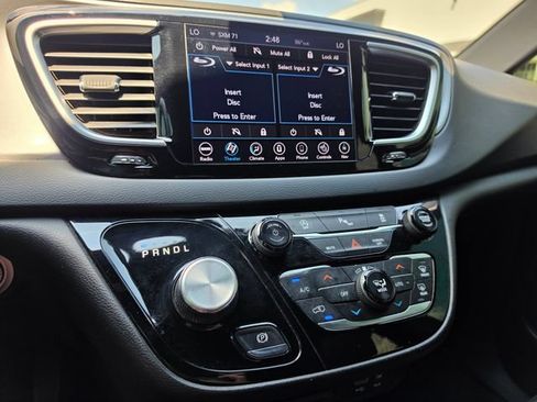 Used 2018 Chrysler Pacifica Touring-L Plus w/ S Appearance Package FWD image 53
