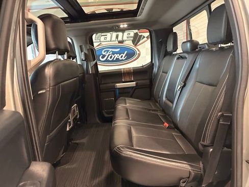 Used 2020 Ford F150 Lariat w/ Equipment Group 502A Luxury AWD/4WD image 20