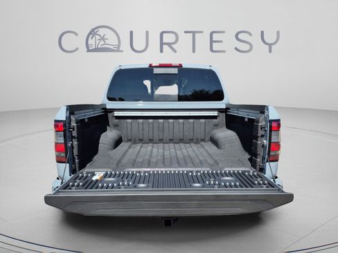 New 2026 Nissan Frontier PRO-4X w/ Pro-4x Convenience Package AWD/4WD image 18