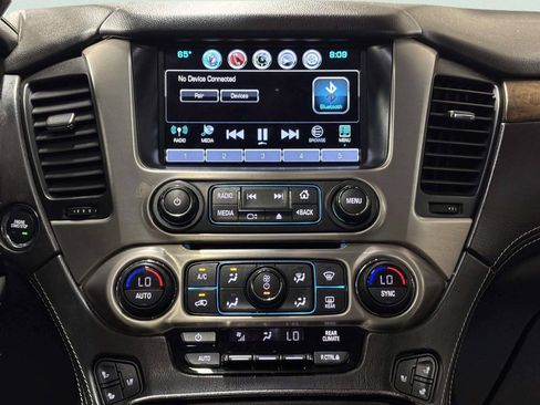 Used 2019 GMC Yukon XL Denali w/ Open Road Package AWD/4WD image 28
