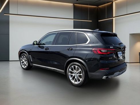 Used 2023 BMW X5 xDrive40i w/ Premium Package AWD/4WD image 3