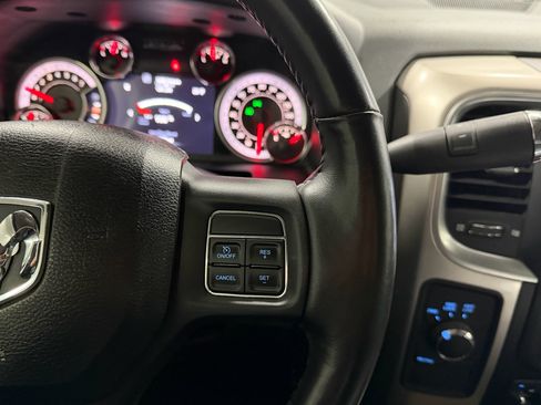 Used 2018 RAM 3500 Big Horn image 39