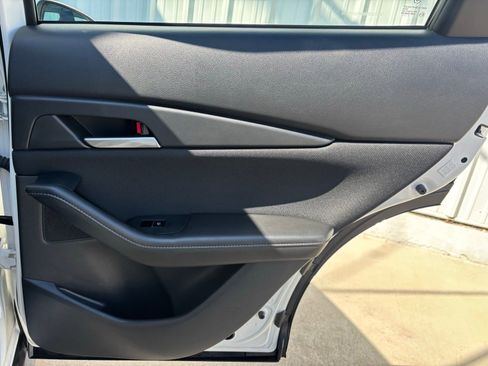 Certified 2023 MAZDA CX-30 AWD 2.5 S image 32