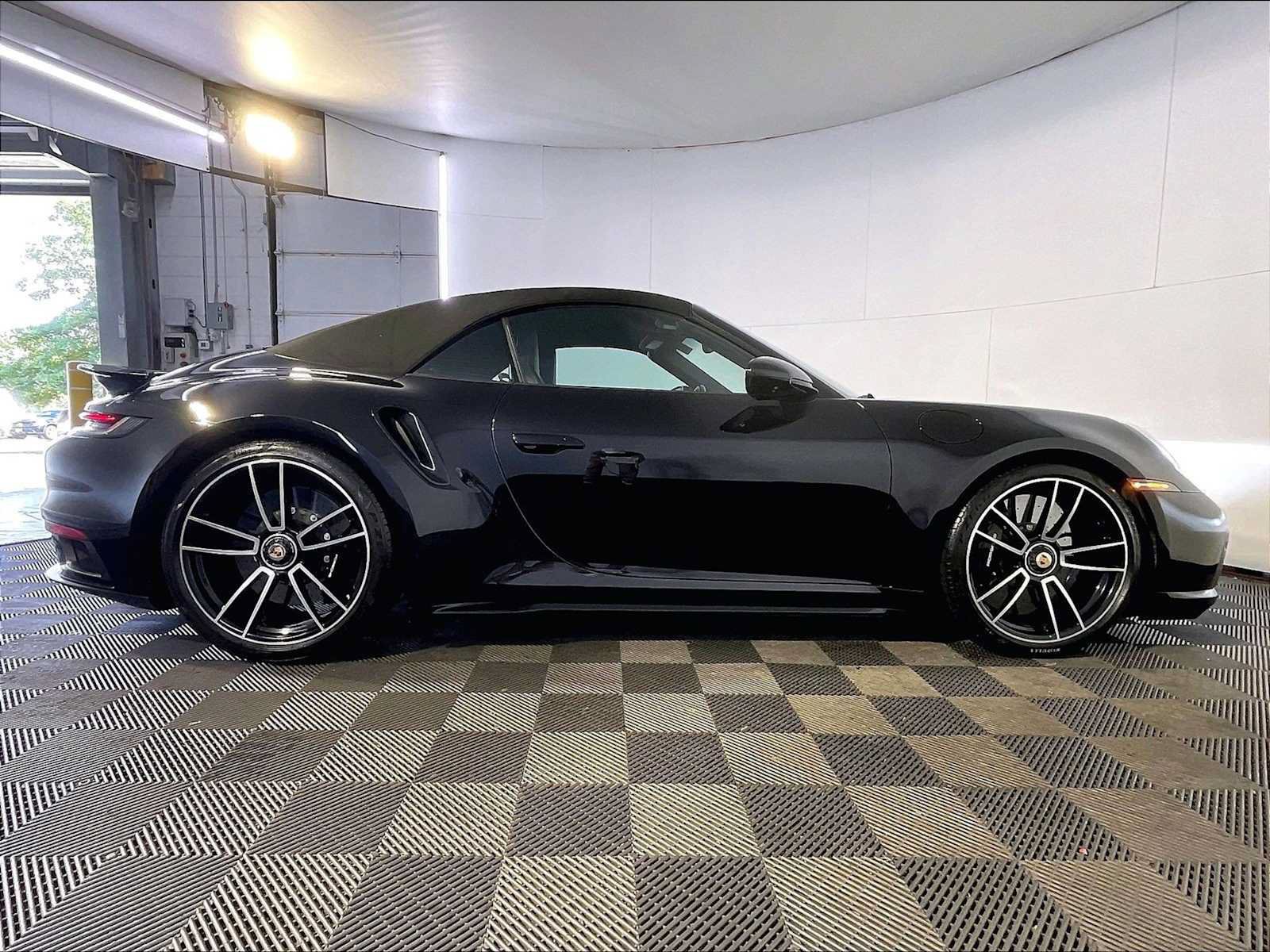 Certified 2022 Porsche 911 Turbo S AWD/4WD image 8