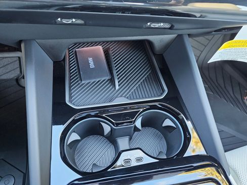 New 2025 BMW 530i xDrive image 21