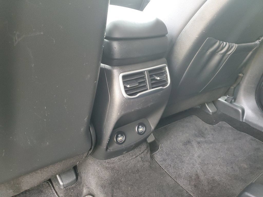 Used 2023 Hyundai Santa Fe SEL AWD/4WD image 15