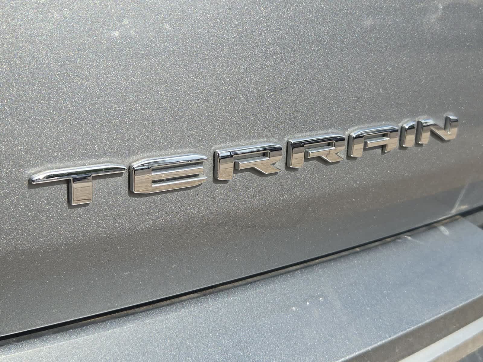 Used 2023 GMC Terrain SLT FWD image 13