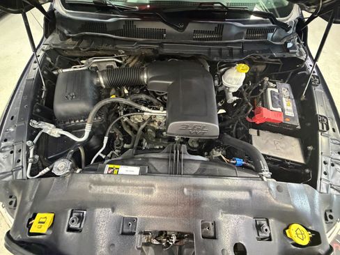 Used 2019 RAM 1500 Tradesman w/ Popular Equipment Group AWD/4WD image 38