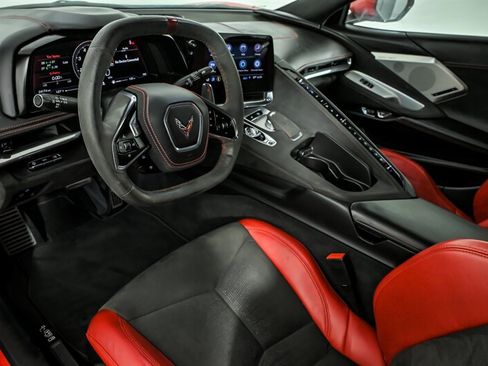 Used 2020 Chevrolet Corvette Stingray Premium Cpe w/ 3LT Preferred Equipment Group image 20