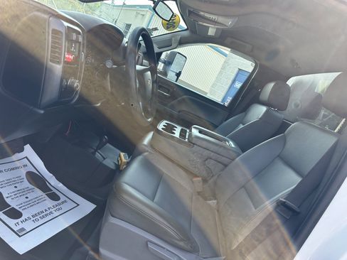 Used 2018 Chevrolet Silverado 3500 W/T w/ WT Convenience Package image 11