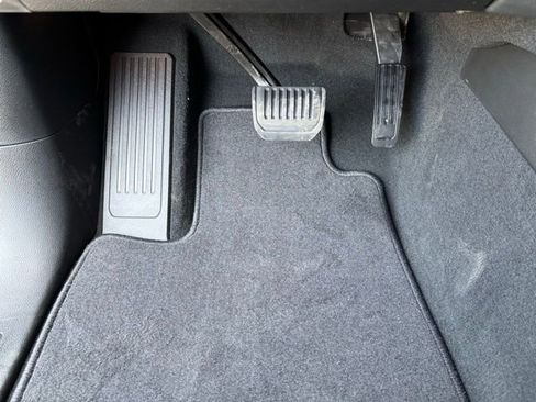 New 2026 Jeep Grand Cherokee Laredo X RWD image 16