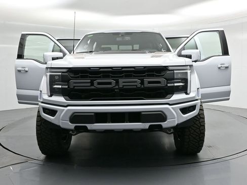 Used 2025 Ford F150 Raptor AWD/4WD image 35