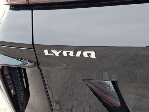 Certified 2024 Cadillac Lyriq Luxury image 33