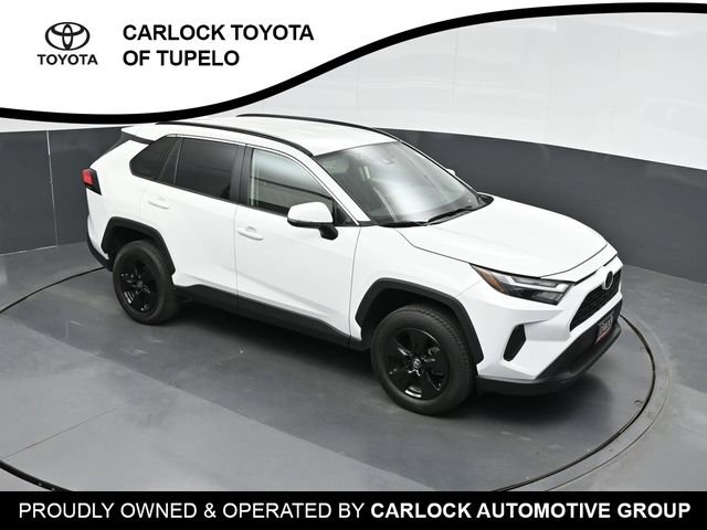 Used 2024 Toyota RAV4 XLE FWD image 36