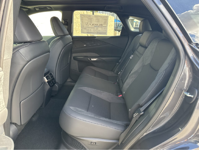 New 2026 Lexus RX 350 w/ Convenience Package AWD/4WD image 17