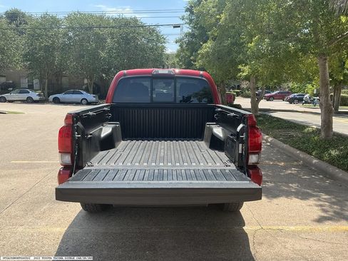 Used 2022 Toyota Tacoma SR w/ SR Convenience Package RWD image 10