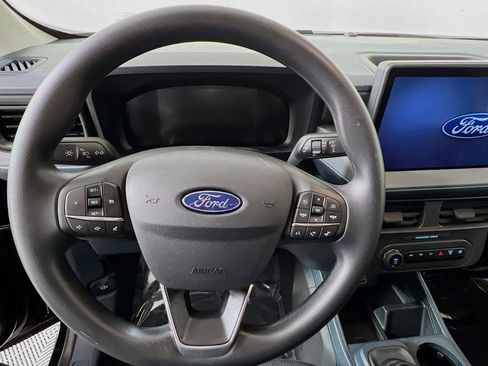 New 2025 Ford Maverick XL image 8