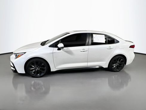 Used 2023 Toyota Corolla XSE FWD image 9