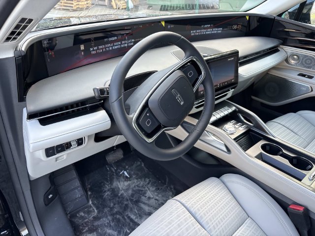 New 2026 Lincoln Nautilus Reserve AWD/4WD image 24