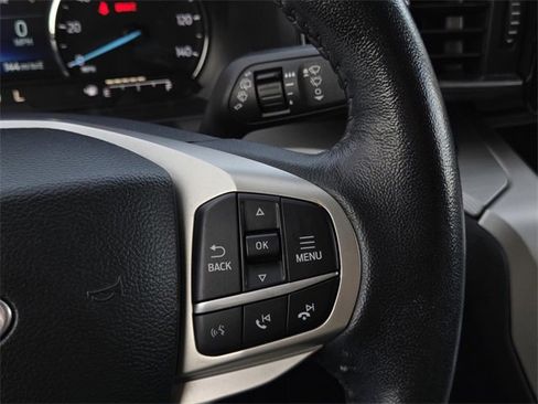 Used 2022 Ford Explorer XLT w/ Equipment Group 202A image 29