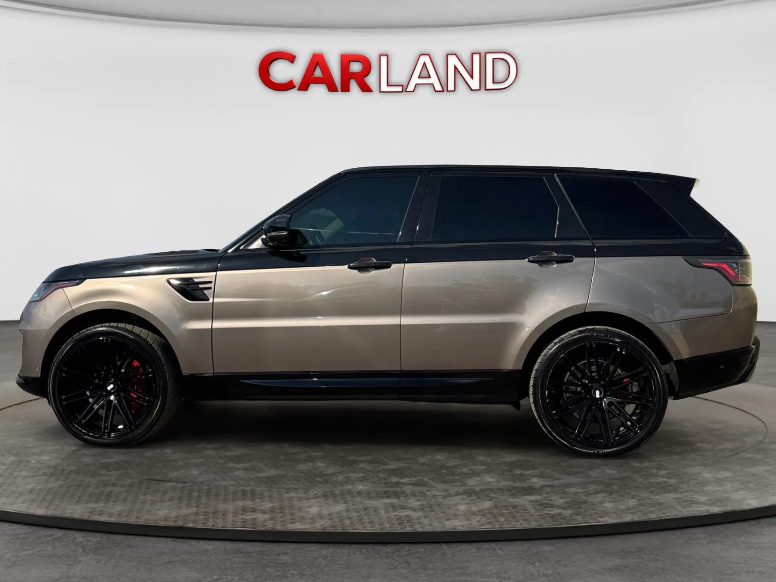 Used 2018 Land Rover Range Rover Sport HSE AWD/4WD image 2