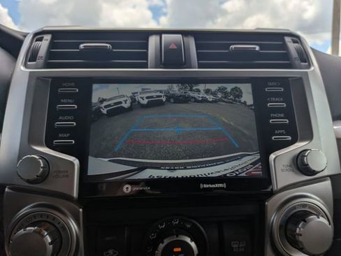 Used 2022 Toyota 4Runner SR5 RWD image 20