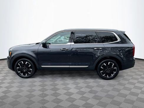 Used 2025 Kia Telluride S FWD image 9