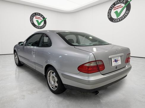Used 1998 Mercedes-Benz CLK 320 Coupe image 3
