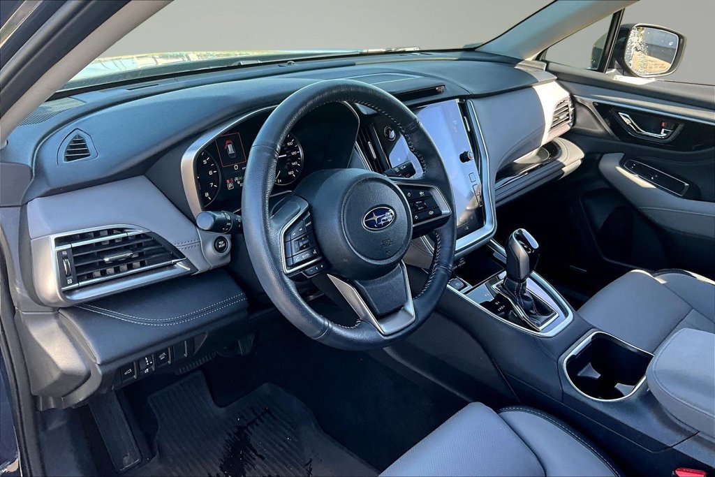Used 2024 Subaru Outback Limited AWD/4WD image 17