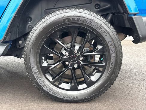 Used 2021 Jeep Wrangler Unlimited Sahara w/ Cold Weather Group image 7