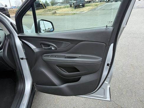 Used 2019 Buick Encore Preferred image 28