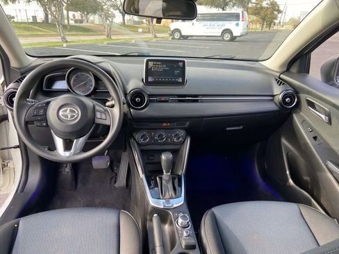 Used 2016 Scion iA image 11