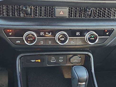 Used 2025 Honda CR-V Sport image 27