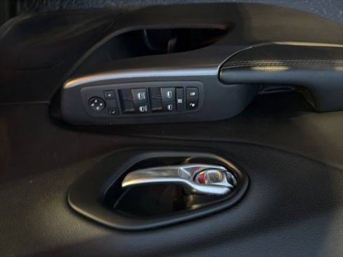 Used 2022 Jeep Cherokee Latitude Lux image 11