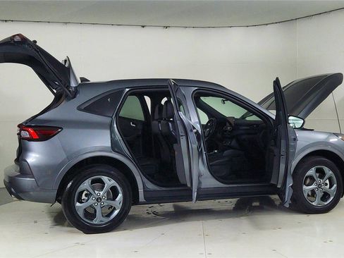 Used 2024 Ford Escape ST-Line image 12