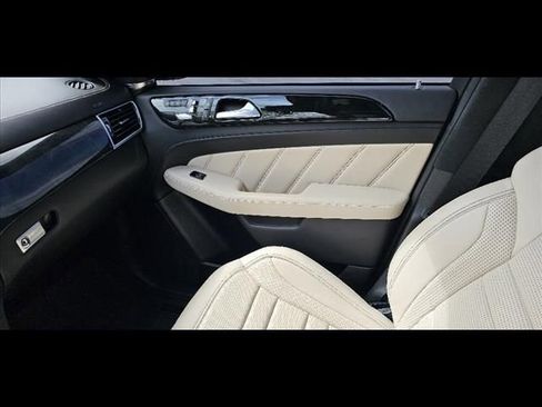 Used 2019 Mercedes-Benz GLE 63 AMG S image 25