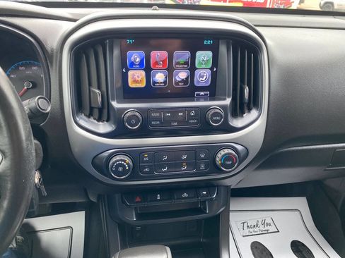 Used 2018 Chevrolet Colorado LT w/ LT Convenience Package AWD/4WD image 15